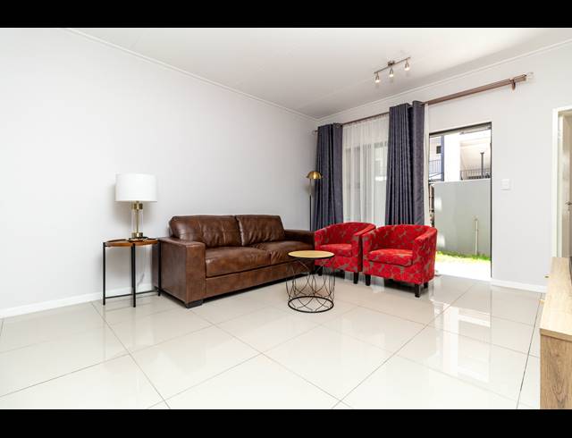 2 BEDROOM APARTMENT RENTED IN BRYANSTON
